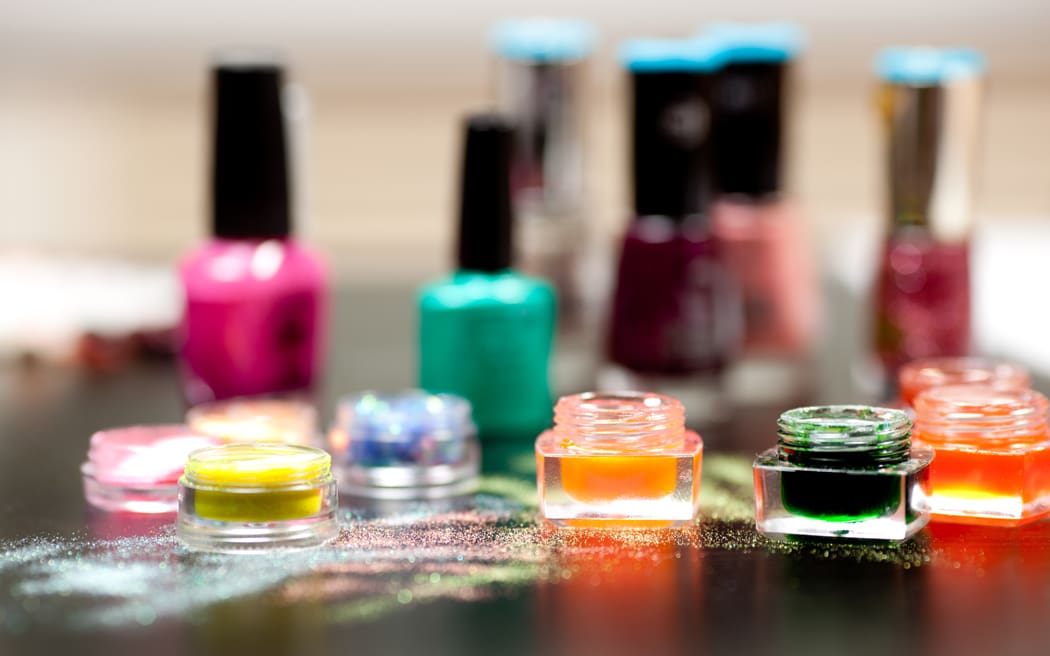 vernis en poudre