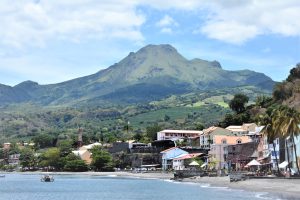 découvrez les piliers culturels de la martinique, un voyage au cœur de ses traditions, de sa musique, de sa gastronomie et de son art, qui illustrent la richesse et la diversité de cette île des caraïbes.