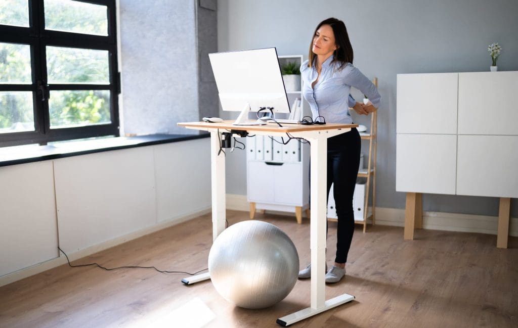 bureau assis debout